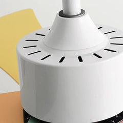 Ventilador de techo con mando y luz para moderna habitación infantil