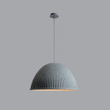 Lampara colgante pantalla blanca diseño semicircular
