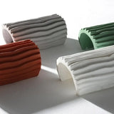 Lámpara Moderna de Pared con Diseño de Olas en Color Crema