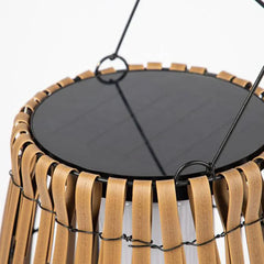 Lampara de pie de exterior portátil con diseño de ratán