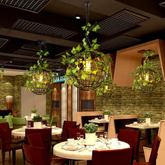 Lamparas colgantes decorativos diseño con bolas de hierro y plantas