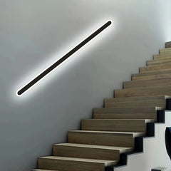Aplique lineal LED regulable negro minimalista para salón