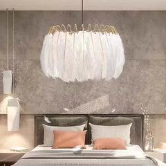 Lámpara colgante diseño creativo con material de plumas