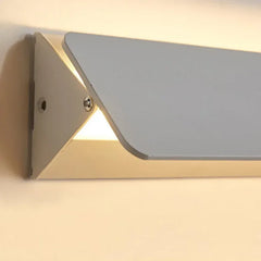 Aplique LED Moderno con Ángulo Ajustable