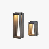 Lámpara de pie exterior solar de metal negro para terraza con diseño moderno