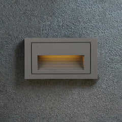 Aplique empotrable exterior moderno de metal con LED sensor de movimiento IP65 para escaleras