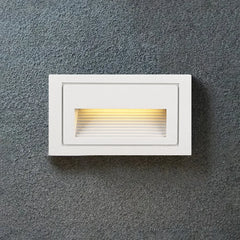 Aplique empotrable exterior moderno de metal con LED sensor de movimiento IP65 para escaleras