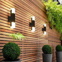 Aplique LED Exterior con Sensor Moderno Columna Cuadrada