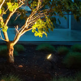 Foco estaca jardin LED orientable moderno de metal para exterior