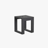 Lámpara de pie exterior solar moderna de metal negra cuadrada para terraza