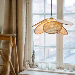 Lámparas de rattan y mimbre diseño colgante en forma de pétalos