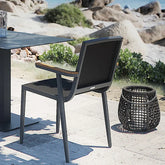 Lámpara de Pie Solar Exterior Tejida y Resistente al Agua