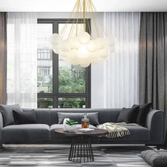Lámparas colgantes modernas para salón diseño nórdico con esferas de vidrio