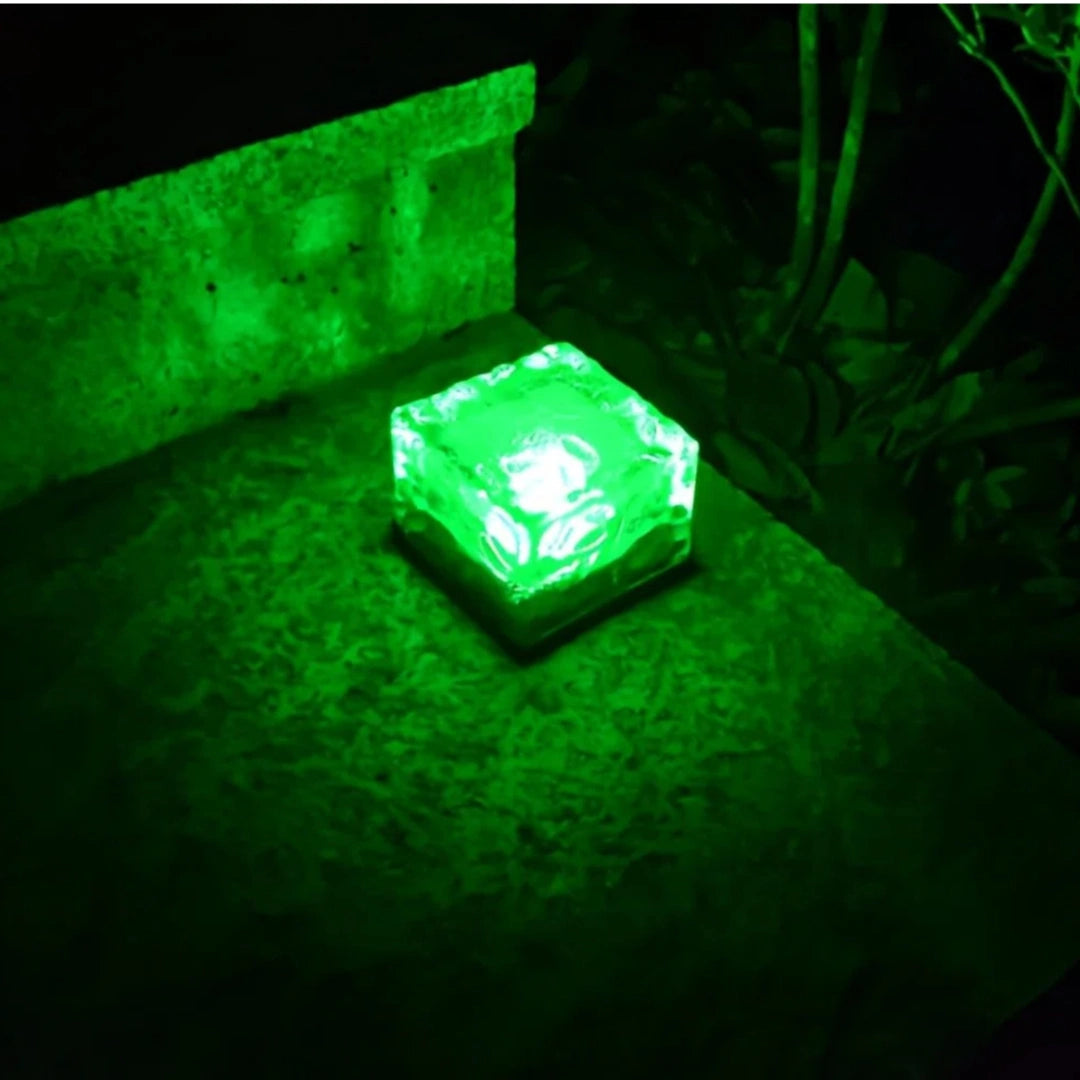 Lámpara decorativa exterior solar LED IP65 de suelo con efecto hielo