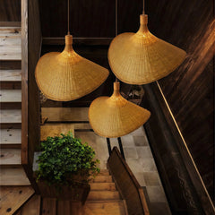 Lámpara colgante de bambú natural LED tipo sombrero para comedor