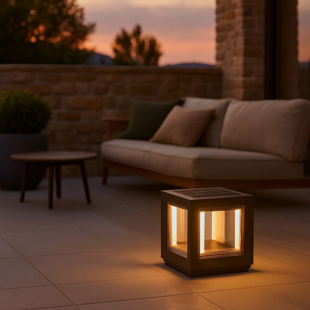 Farola Solar de Jardín Diseño Marco Cuadrado Minimalista
