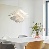 Lámpara colgante origami forma flor LED moderna blanca para comedor