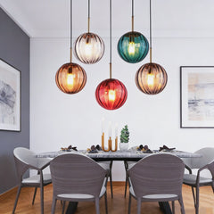 Lámpara colgante de vidrio en forma de bola de colores
