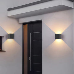 Aplique de pared exterior bidireccional LED RGB 6W IP65 negro cúbico