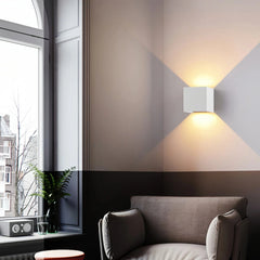 Aplique de pared exterior bidireccional LED cubo IP65 6W o 10W