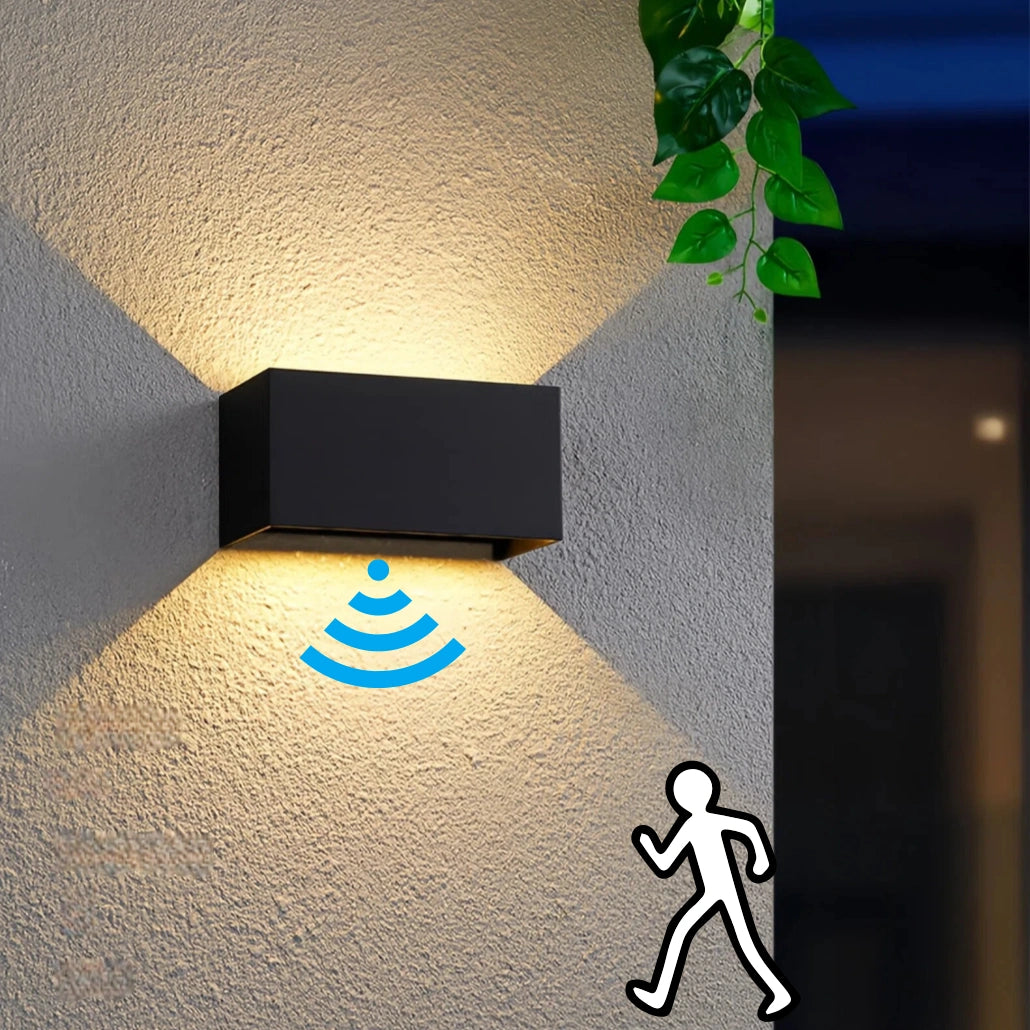 Aplique con sensor de movimiento para exterior LED bidireccional rectangular IP65 12W/24W