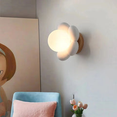 Aplique de pared floral LED moderno de resina para dormitorio