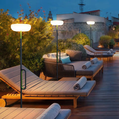 Lámpara de pie solar exterior LED IP65 de diseño moderno para terraza