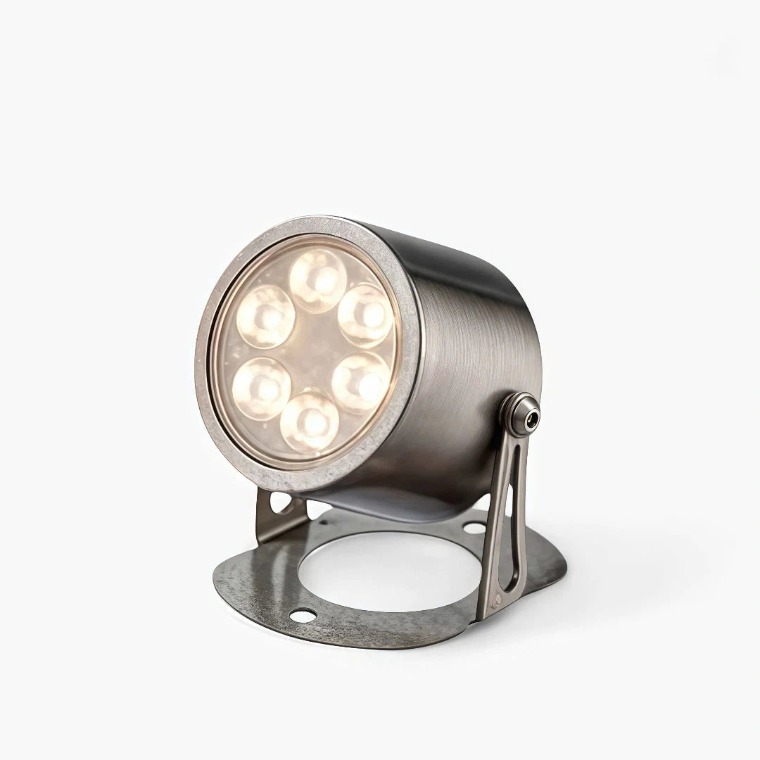 Foco de exterior para piscina LED IP68 de metal cromado industrial