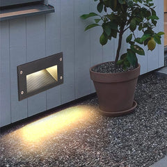 Aplique empotrado de pared LED moderno negro IP65 para paso exterior