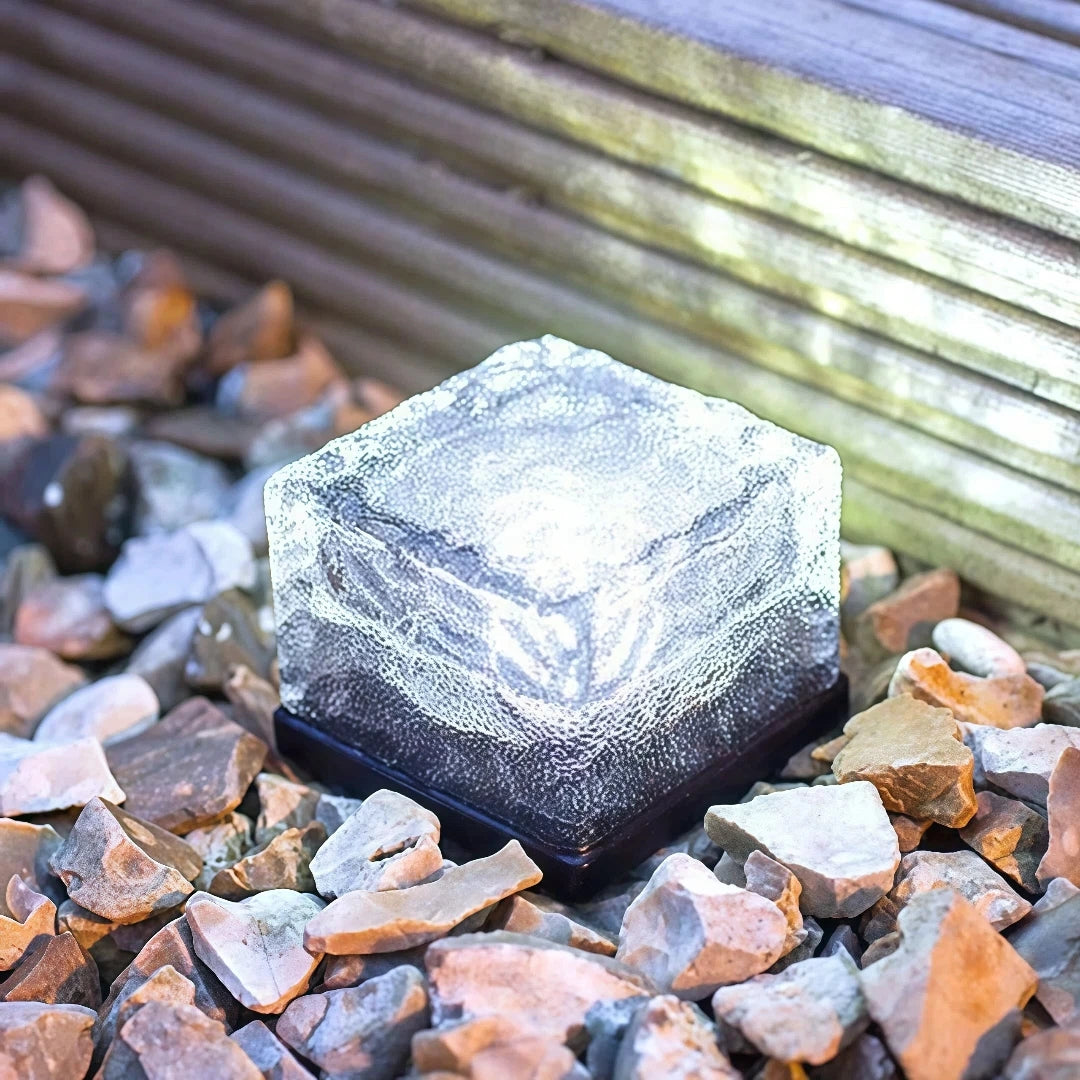 Lámpara decorativa exterior solar LED IP65 de suelo con efecto hielo