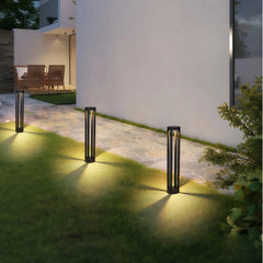 Baliza solar exterior LED IP65 de metal con diseño moderno