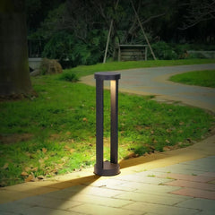 Baliza solar exterior LED IP65 de metal con diseño moderno
