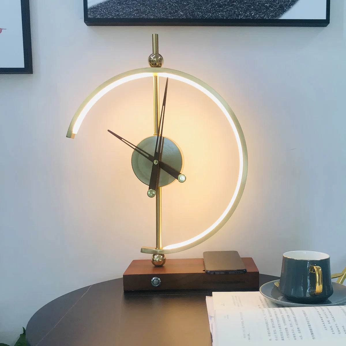 Clock Lamp with Wireless Charging