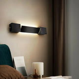 Aplique de pared para baño LED moderno negro orientable alargado