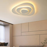 Plafón de techo moderno blanco LED regulable con diseño de tres capas para dormitorio