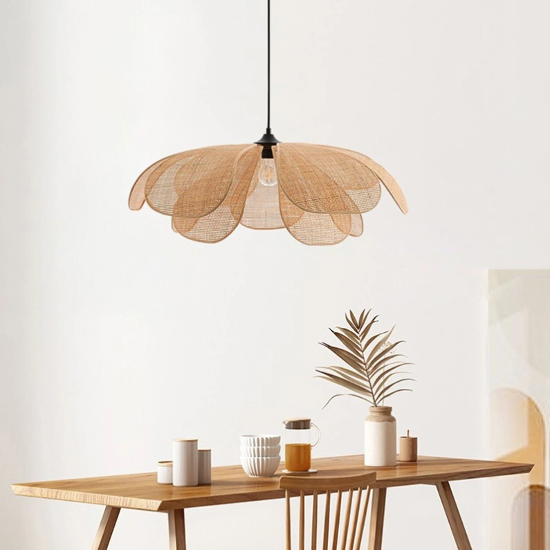 Lámpara colgante de mimbre Wabi-Sabi LED en forma de flor para comedor