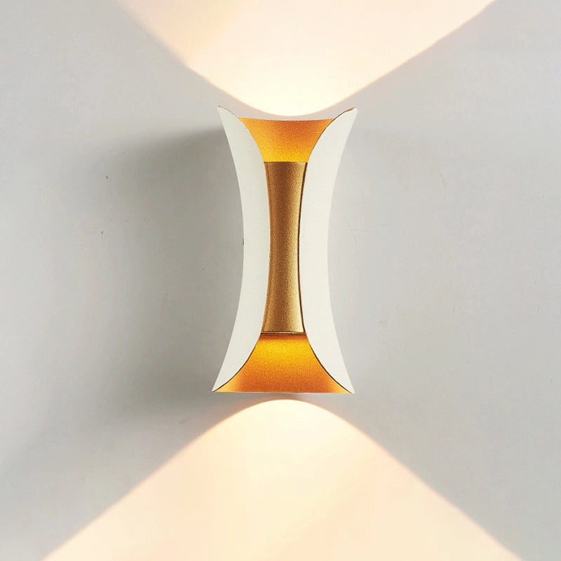 Aplique LED Exterior Bidireccional Moderno Curvo Impermeable Anticorrosión