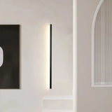 Aplique de pared lineal minimalista con LED para salón