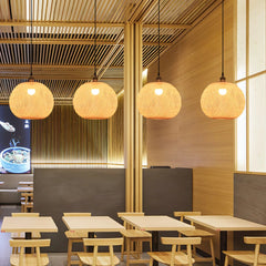 Lámpara colgante de bambú esférica estilo japonés regulable en altura para comedor
