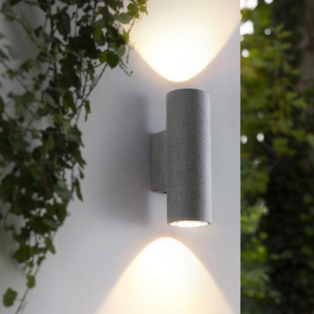 Aplique de pared exterior bidireccional de cemento cilíndrico IP65 moderno