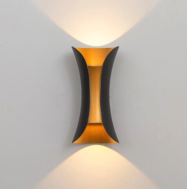 Aplique LED Exterior Bidireccional Moderno Curvo Impermeable Anticorrosión