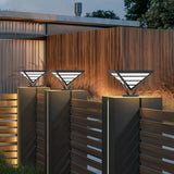 Sobremuro solar exterior LED IP65 de diseño geométrico para jardín