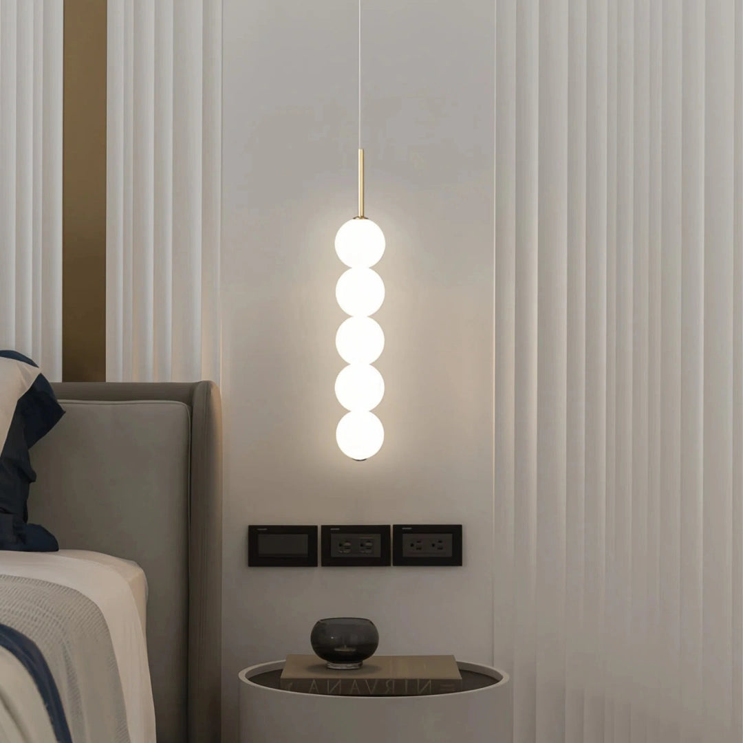 Lámpara colgante con globos de vidrio blanco LED de diseño moderno para dormitorio