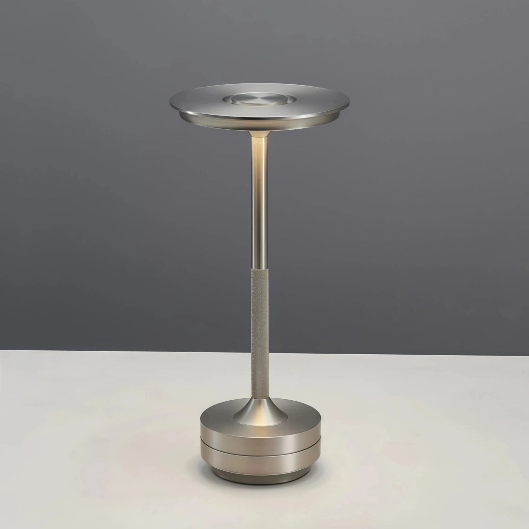 Lámpara de mesa regulable táctil LED moderna de aluminio para salón