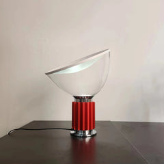 Lámpara de mesa moderna de diseño con pantalla giratoria de vidrio
