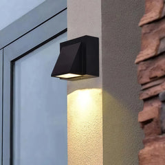 Aplique exterior negro moderno de aluminio con LED IP65
