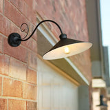 Apliques de pared para exteriores estilo vintage en patios