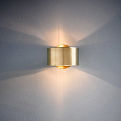 Aplique de Pared de Laton Circular Minimalista para Mesita de Noche