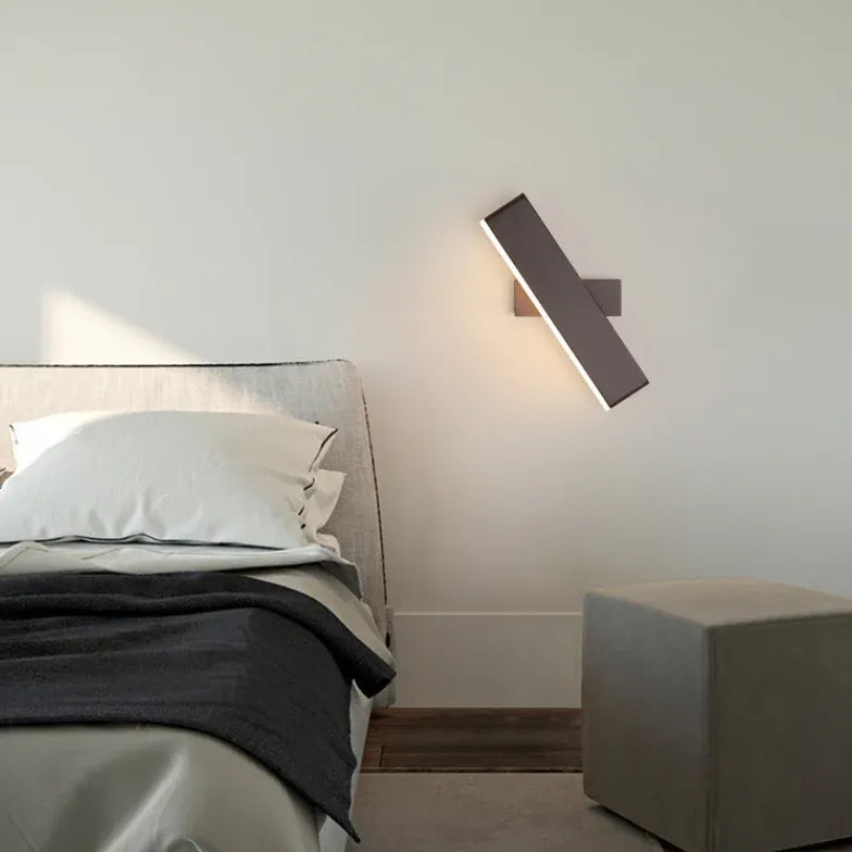 Lámparas de pared modernas con LED rotativas