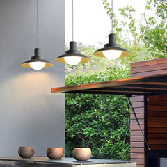 Lampara colgante exterior negra mate para terraza y jardín